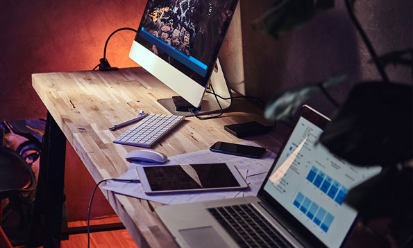 مقایسه پلسک و سی پنل